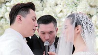 Edric Tjandra resmi menikahi Venny Chandra. Foto: Hanif Hawari/detikHOT
