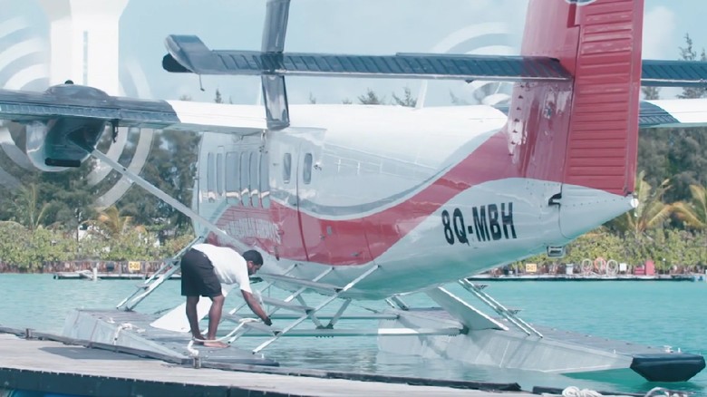 Pilot yang nyeker di Maldives (CNN Travel) Pilot yang nyeker di Maldives (CNN Travel)