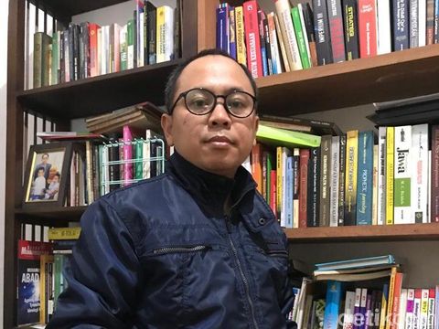 Pengacara Gugat Negara Gara-gara Singa Udara