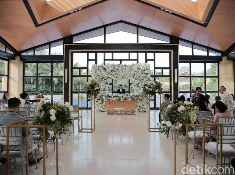 Ini Suasana Pemberkatan Edric Tjandra dan Venny