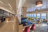 Serunya Liburan di Atas Kapal Pesiar Mewah Genting Dream