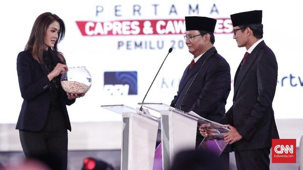 Fahri Usul Debat Capres Tak Ada Podium dan Tanpa Sontekan