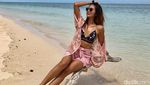 Foto: Maria Selena dan Pesona Pantai Cantik Indonesia