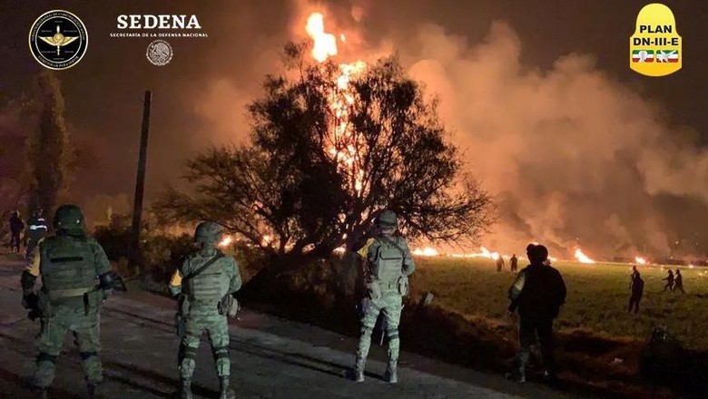 Kebocoran Pipa Bensin Picu Kebakaran Hebat di Meksiko, 20 Orang Tewas