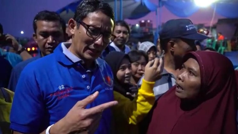 Curhat Pedagang ke Sandiaga, dari Dagangan hingga Narkoba Curhat Pedagang ke Sandiaga, dari Dagangan hingga Narkoba
