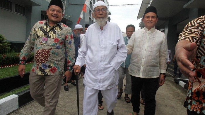 Abu Bakar Baasyir bebas: tetap tolak taat Pancasila akan langsung berdakwah