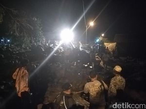 Tragedi Pilu Puluhan Wisatawan Tewas Tertimbun Longsor di Pemandian Pacet