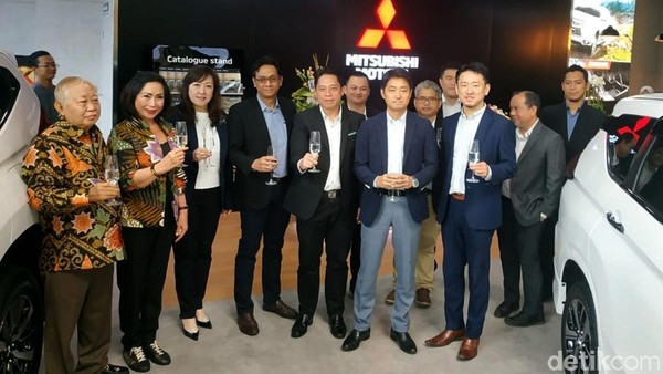 Diler Mitsubishi di Tengah Jakarta