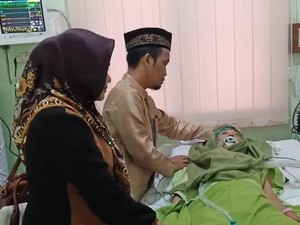 Istri Ustad Maulana Dimakamkan di Dekat Makam Ayah Jusuf Kalla