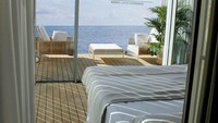 Di lantai 1 terdiri dari teras kecil, kamar tidur minimalis, kamar mandi serta tempat penyimpanan. Istimewa/inhabitat.com.