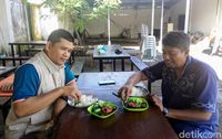 Pedas Nendang! Ikan Pari Asap Kuah Santan Khas Bondowoso