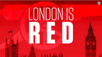 Kemenangan Arsenal atas Chelsea dalam partai derby itu membuat kota London memerah. (Foto: Internet/Twitter)