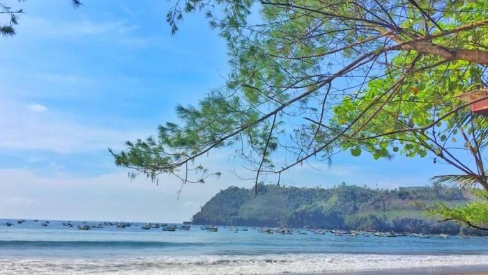 Pantai Sine Tulungagung