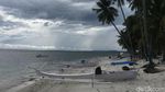 Foto Eksotisnya Pantai Palippis