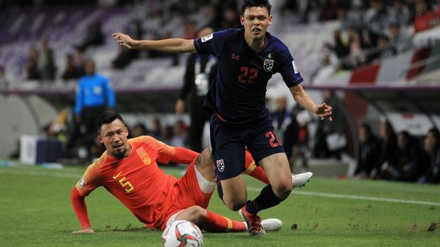 China sempat keteteran menghadapi Thailand di babak pertama. (