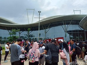 BLINK! Hati-hati Jangan Beli Tiket Konser BLACKPINK dari Calo