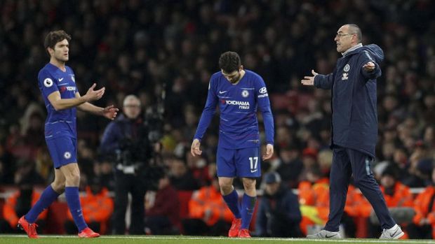 Maurizio Sarri membantah sudah mencapai kesepakatan dengan AS Roma.
