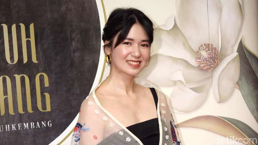 Laura Basuki, si Cantik yang Ogah Main Sinetron