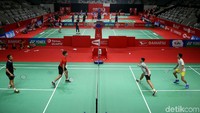 Tercatat ada 37 wakil Indonesia yang akan bertanding di turnamen bulutangkis kategori Super 500 ini.