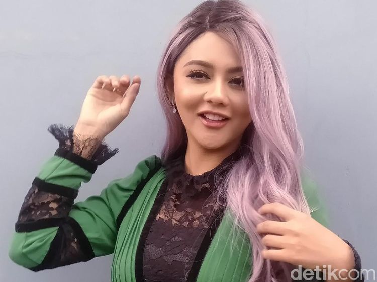Doa Jenita Janet untuk Saipul Jamil