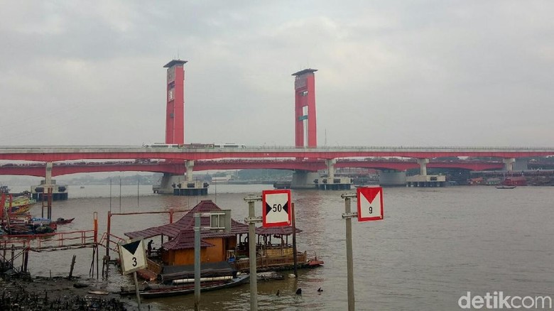 Kemenhub Bakal Renovasi Dermaga di Jembatan Ampera Kemenhub Bakal Renovasi Dermaga di Jembatan Ampera
