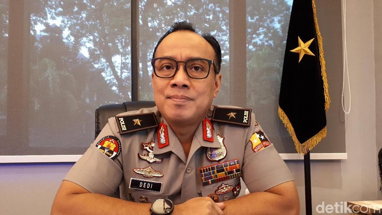 Polri: Pemeriksaan Ketum PA 212 Slamet Maarif Diundur Pekan Depan Polri: Pemeriksaan Ketum PA 212 Slamet Maarif Diundur Pekan Depan