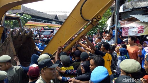 Pedagang Pasar Eks Stasiun Ponorogo Tolak Relokasi