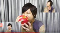 Unik! Youtuber Jepang Ini Bikin Musik dengan Suara Makan Apel 