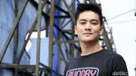 Ahmad Dhani Cukur Rambut Bareng Fadli Zon, Tiket Konser John Mayer Ludes