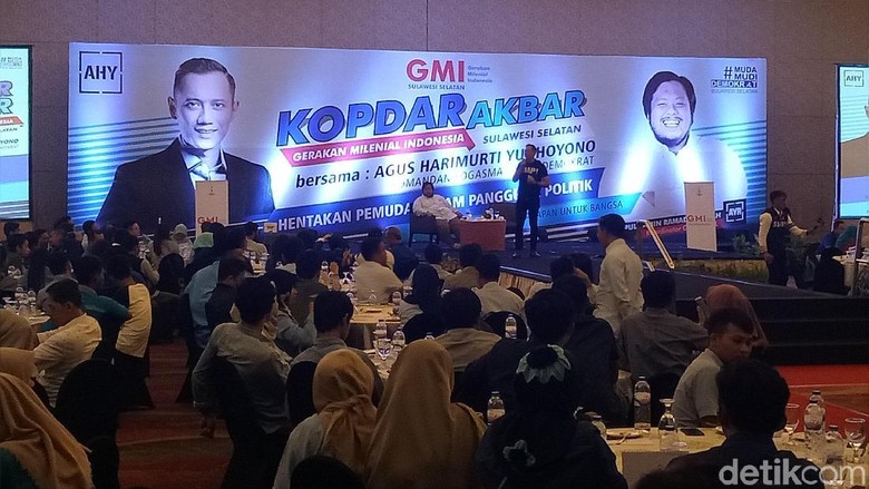 AHY Minta Prabowo-Sandi Sampaikan Visi Misi yang Dipahami Masyarakat AHY Minta Prabowo-Sandi Sampaikan Visi Misi yang Dipahami Masyarakat