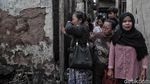 Tangis Pilu Korban Kebakaran Tomang