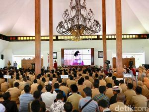 Motivasi ASN Banyuwangi, Ustaz Yusuf Mansur: Kerja sebagai Pengabdian