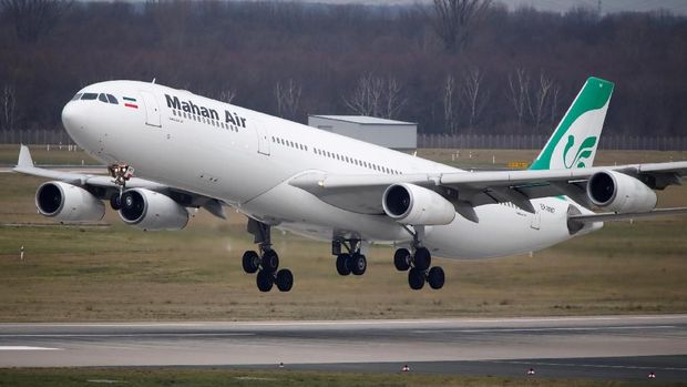 FILE PHOTO: An Airbus A340-300 of Iranian airline Mahan Air taxis at Duesseldorf airport DUS, Germany January 16, 2019. Picture taken January 16, 2019. REUTERS/Wolfgang Rattay/File Photo
