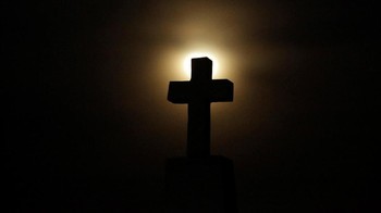 Gerhana bulan Serigala ini secara khusus dapat diamati di langit Amerika Selatan, Amerika Utara, serta sebagian daerah di sebelah barat Eropa dan Afrika. Jose Luis Gonzales/Reuters.