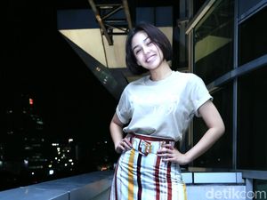 Vanesha Prescilla Dipercaya Bawakan Soundtrack Dilan 1991
