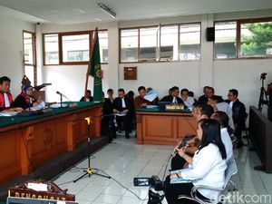 Sekda Jabar Disebut Minta Rp 1 M untuk Ikut Pilgub 2018