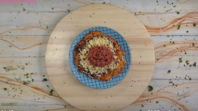 Resep Mie Martbak Pedas Keju/ Foto: 20Detik Resep Mie Martbak Pedas Keju/ Foto: 20Detik
