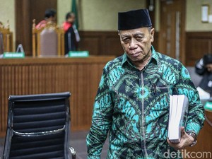 KPK Jebloskan Eks Anggota DPR Amin Santono ke Lapas Sukamiskin