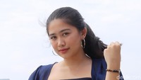 Bagaimana, sudah nggak sabar lihat penampilannya bersama Prilly Latuconsina dan Maxime Bouttier kan?