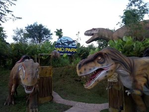 Melihat Dinosaurus Berkoloni di Kota Batu