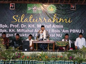 Canda Maruf Amin: Tafsirnya Bukan Jalalain, tapi Jalan Lain