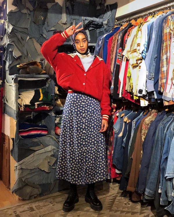 90's shop style hijab