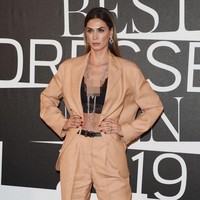 Dalam wawancara dengan Vanity Fair untuk edisi September 2012, Melissa dan Boateng yang berpose mesra sebagai model sampul mengungkapkan bagaimana mereka akhirnya bisa saling jatuh cinta. Boateng mengatakan mereka bertemu pertama kali saat menonton fashion show Just Cavalli di Milan Fashion Week. Saat itu Boateng sudah bercerai dari istrinya dan sebenarnya berpikir untuk ‘break’ dari sebuah hubungan cinta. Foto: Instagram @melissasatta