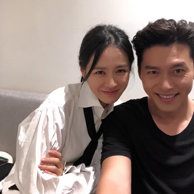 Baru-baru ini Son Ye Jin menjadi perbincangan hangat setelah tertangkap kamera berbelanja bareng aktor Hyun Bin dan dianggap berpacaran. Namun, baik agensi Son Ye Jin dan Hyun Bin membantah rumor kencan tersebut Foto: Instagram