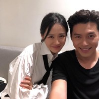 Baru-baru ini Son Ye Jin menjadi perbincangan hangat setelah tertangkap kamera berbelanja bareng aktor Hyun Bin dan dianggap berpacaran. Namun, baik agensi Son Ye Jin dan Hyun Bin membantah rumor kencan tersebut Foto: Instagram
