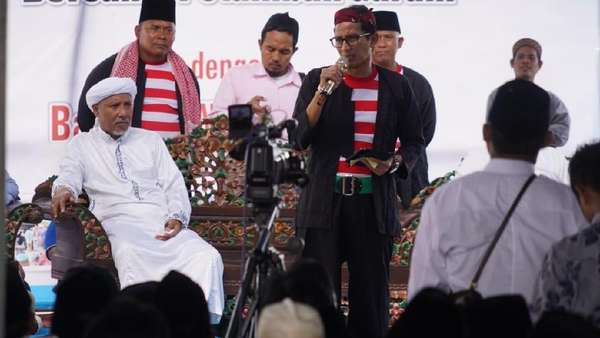 Sandiaga: Jika Terpilih, Menteri Kami Tak akan Sia-siakan Petambak Garam Sandiaga: Jika Terpilih, Menteri Kami Tak akan Sia-siakan Petambak Garam