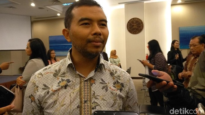 Koordinator ICW Adnan Topan Husodo