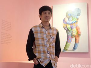 I Putu Adi Suanjaya dan Refleksi Kaum Mata Kancing