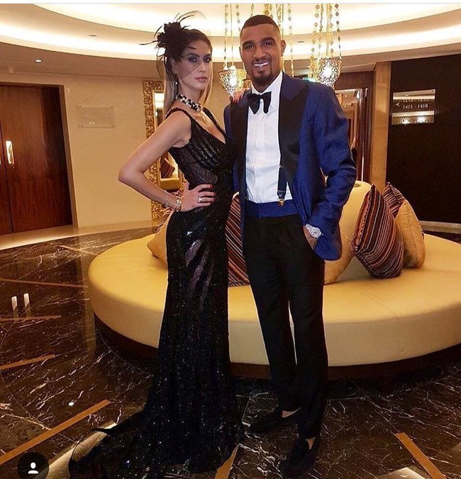 Melissa Satta Boateng dan Kevin-Prince Boateng resmi menikah paa Juni 2016. Sebelum itu, Melissa dan Boateng sudah hidup bersama dan dikaruniai seorang putra yang lahir pada 2014. Foto: Instagram @melissasatta