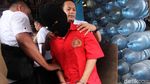 Rasakan! Pengoplos Elpiji Bersubsidi Ini Dibekuk Polisi